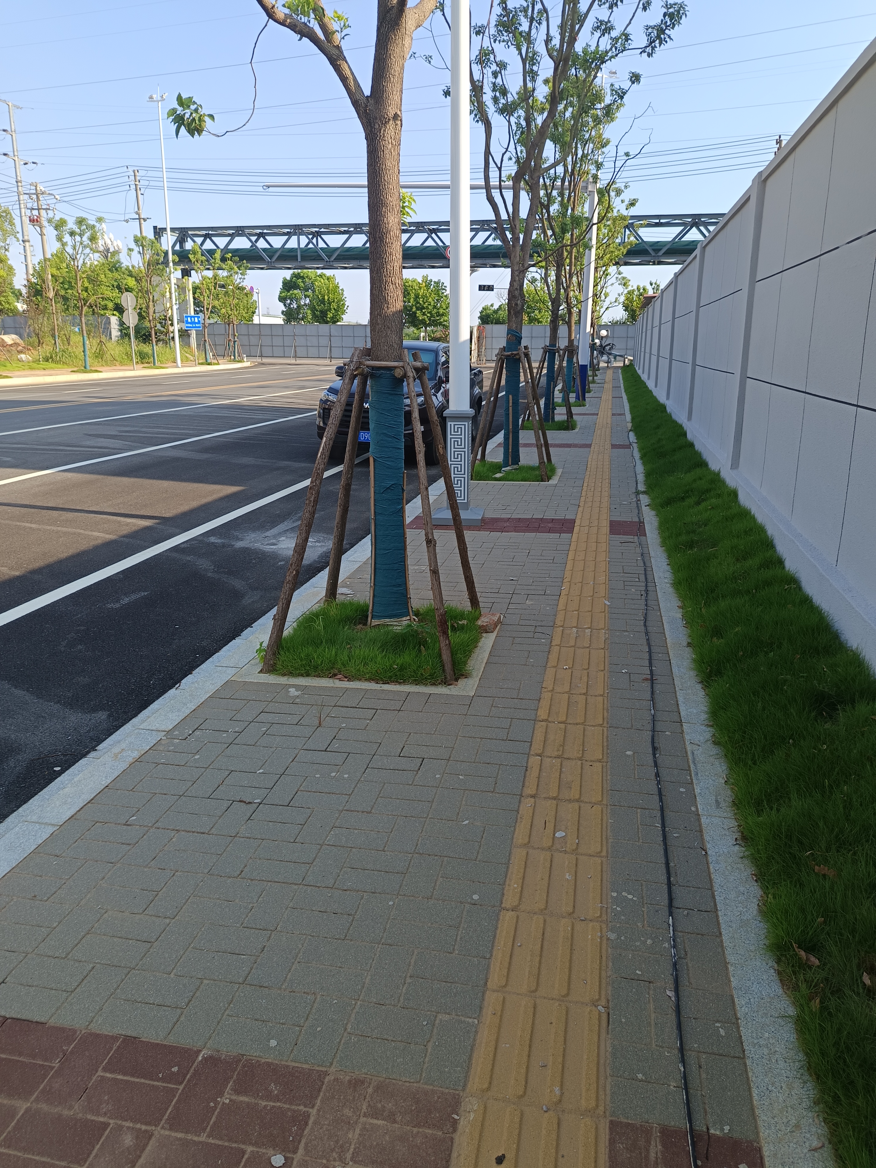 江西陶瓷透水砖海绵城市烧制陶瓷透水砖